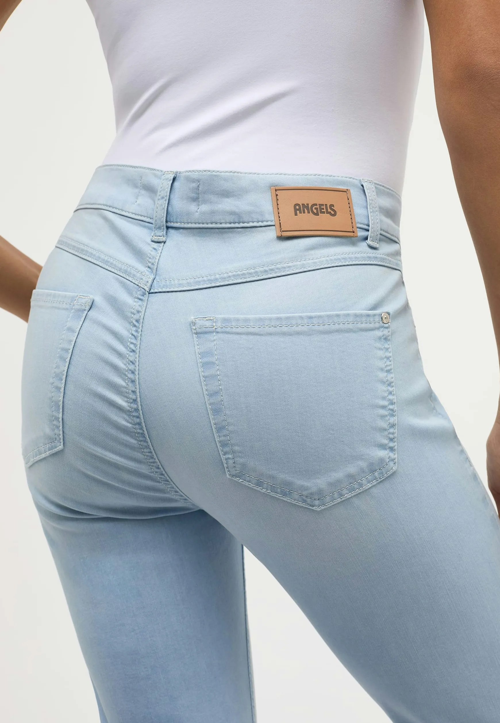 Jeans Cici Crop Word with rhinestones