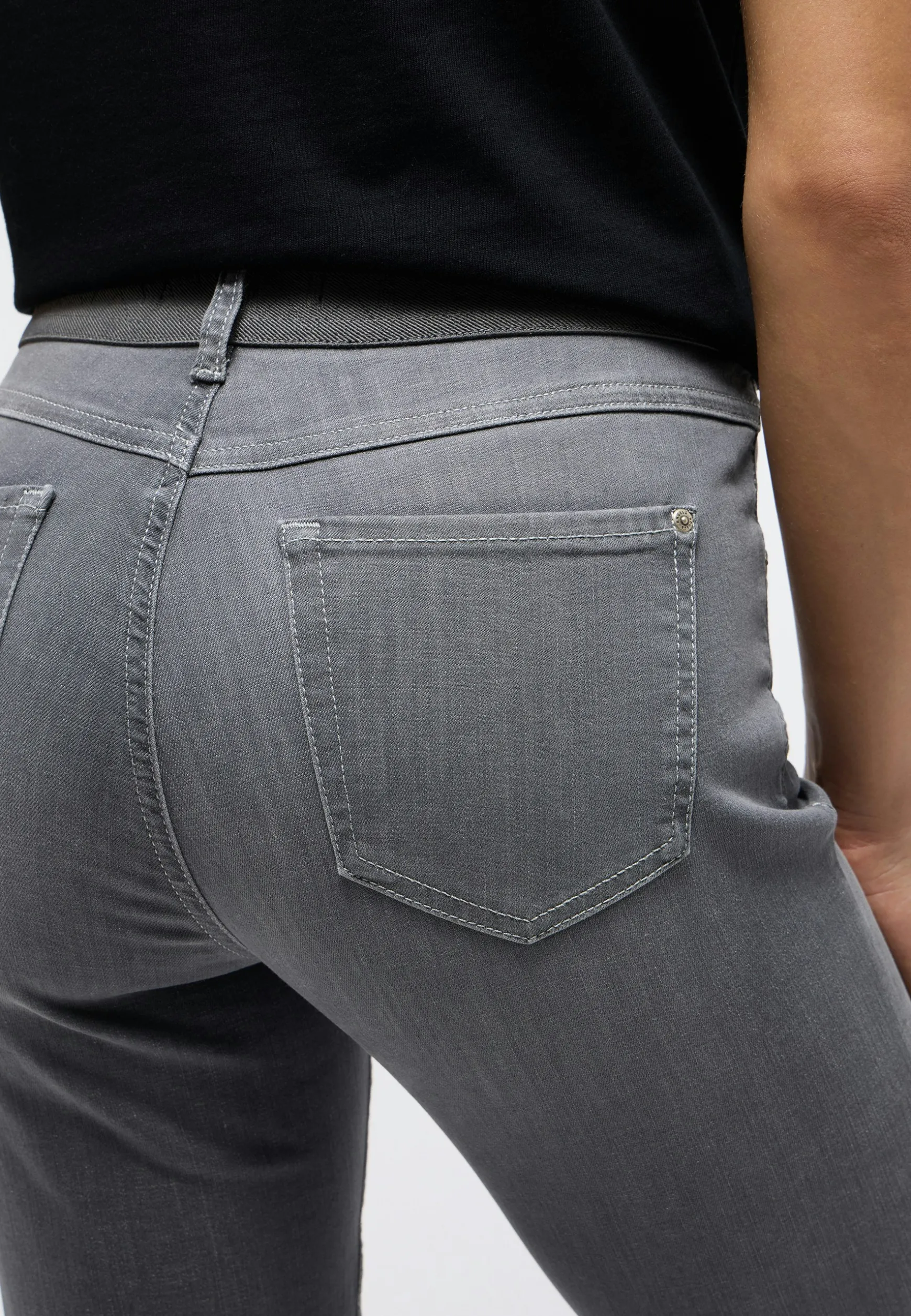 Jeans Cici Sporty with stretch waistband