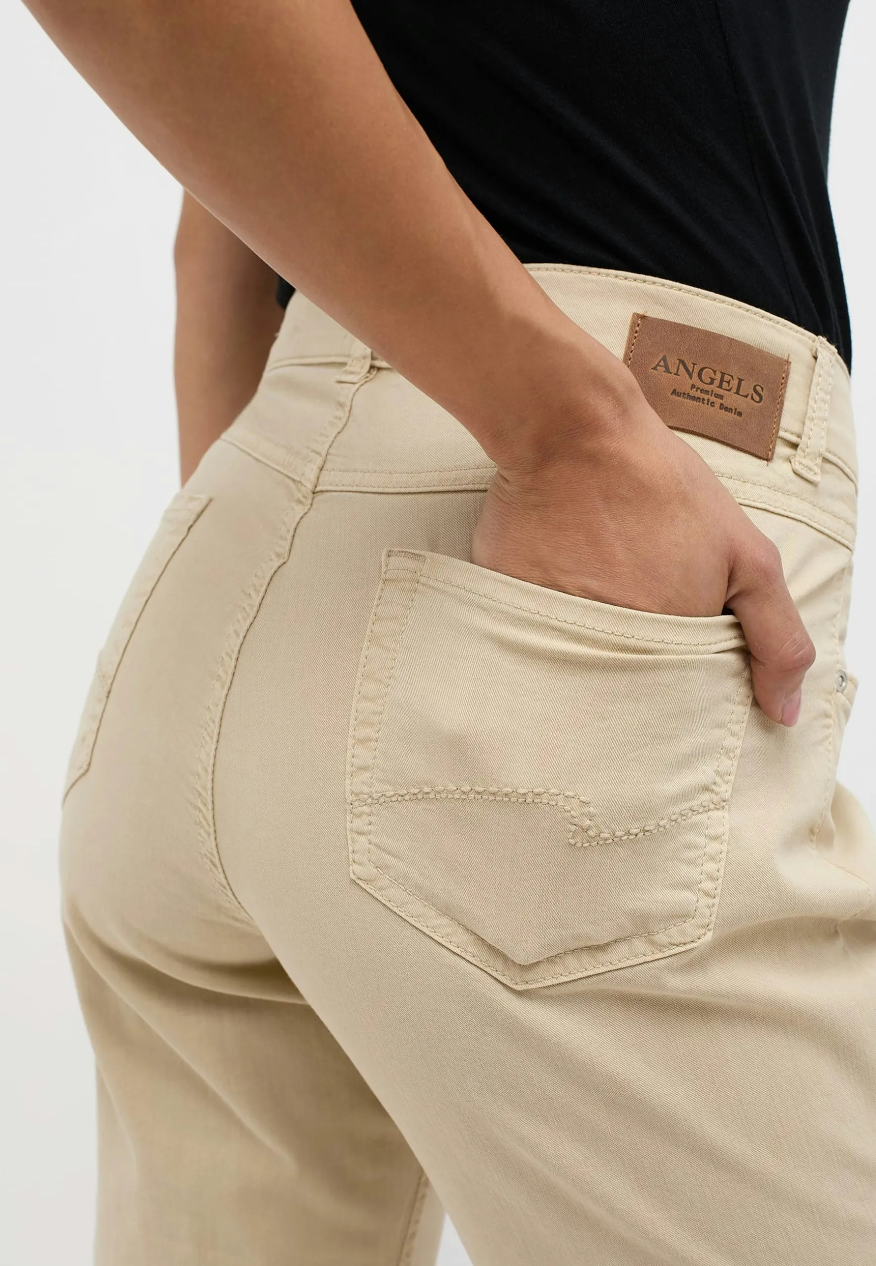 Jeans Cici with coloured denim