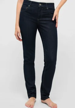 Jeans Cici with sporty denim