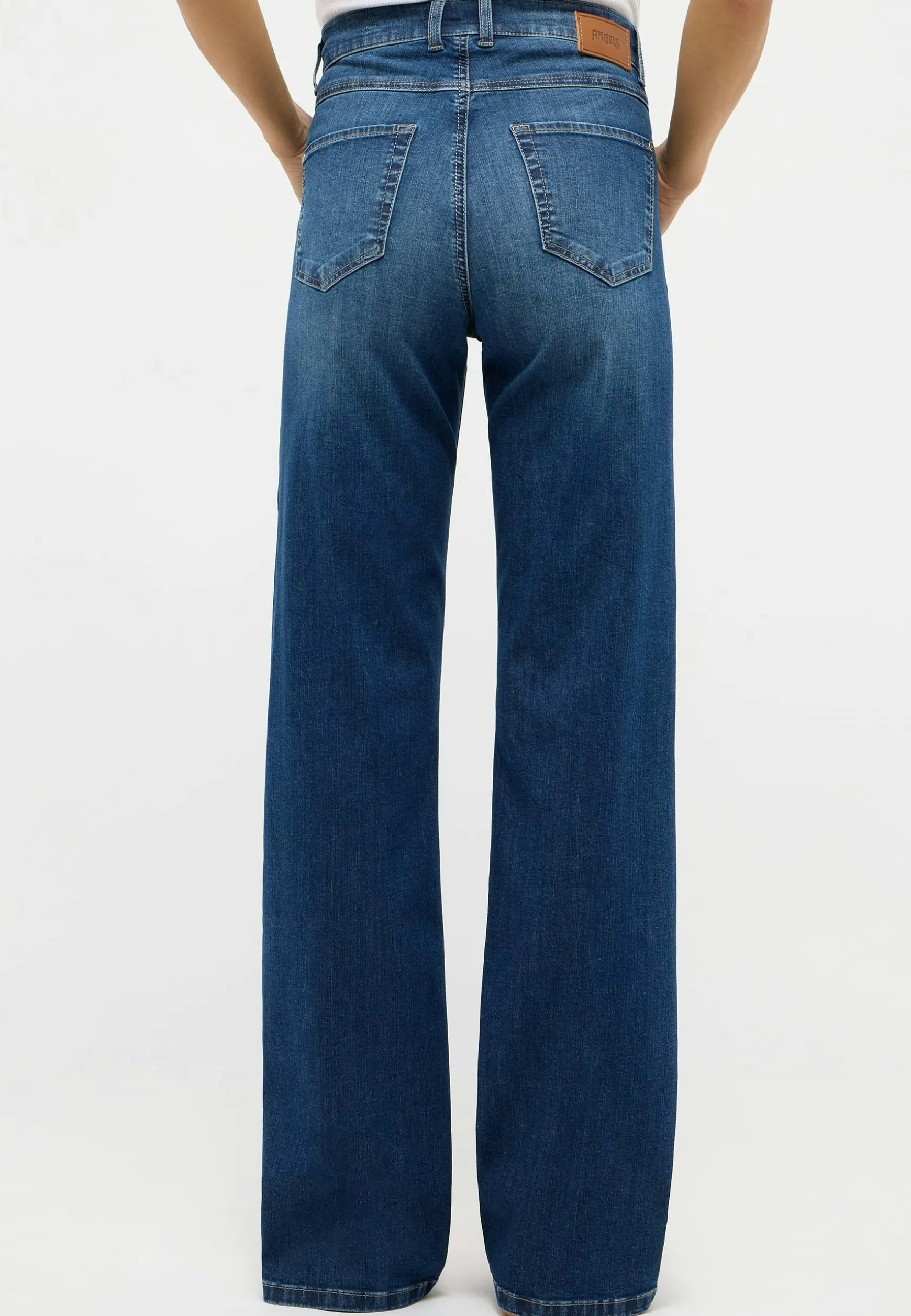 Jeans Lara with wide leg