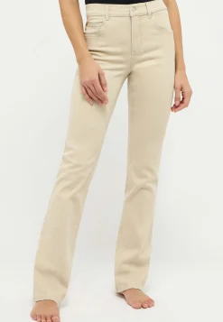 Jeans Leni with stretch denim