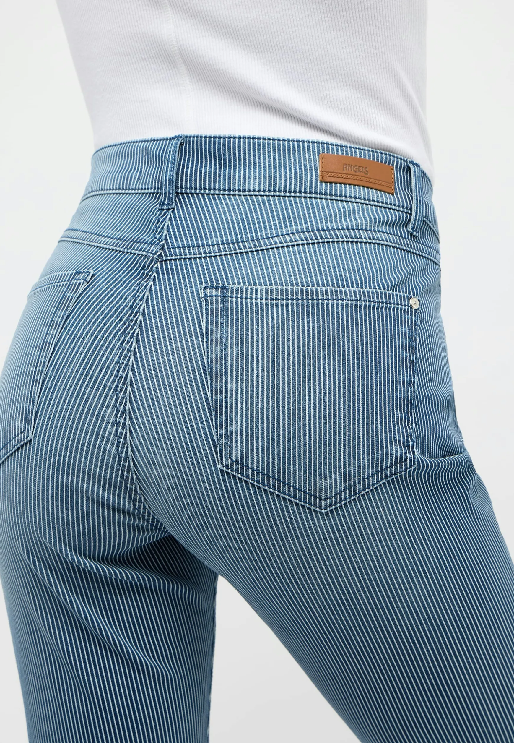Jeans Leni with stripes