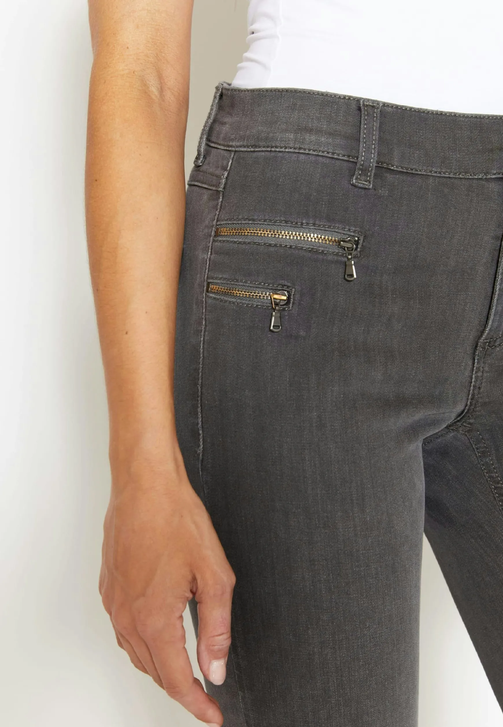 Jeans Malu Zip with decorative zippers