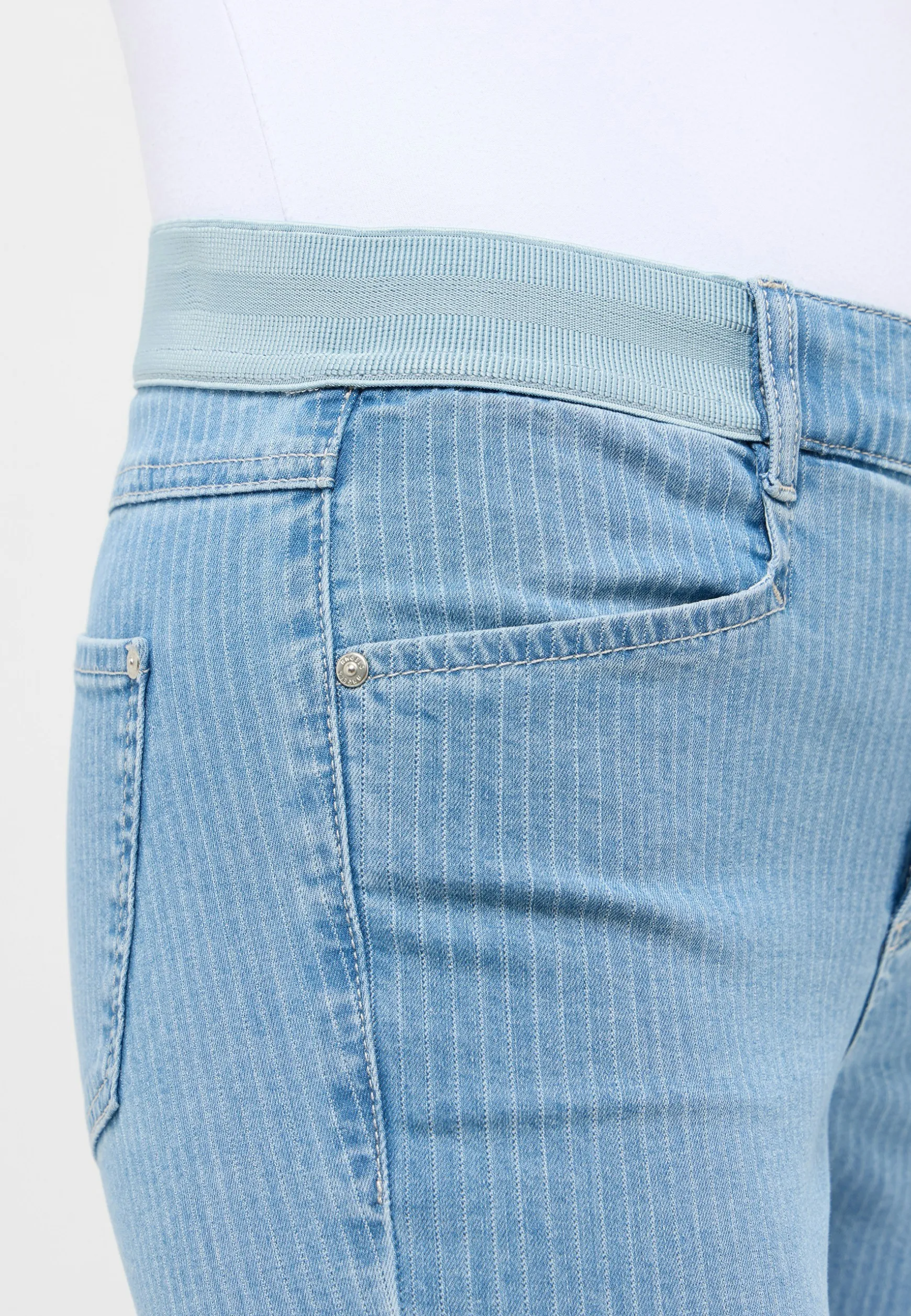 Jeans Ornella Sporty with striped pattern