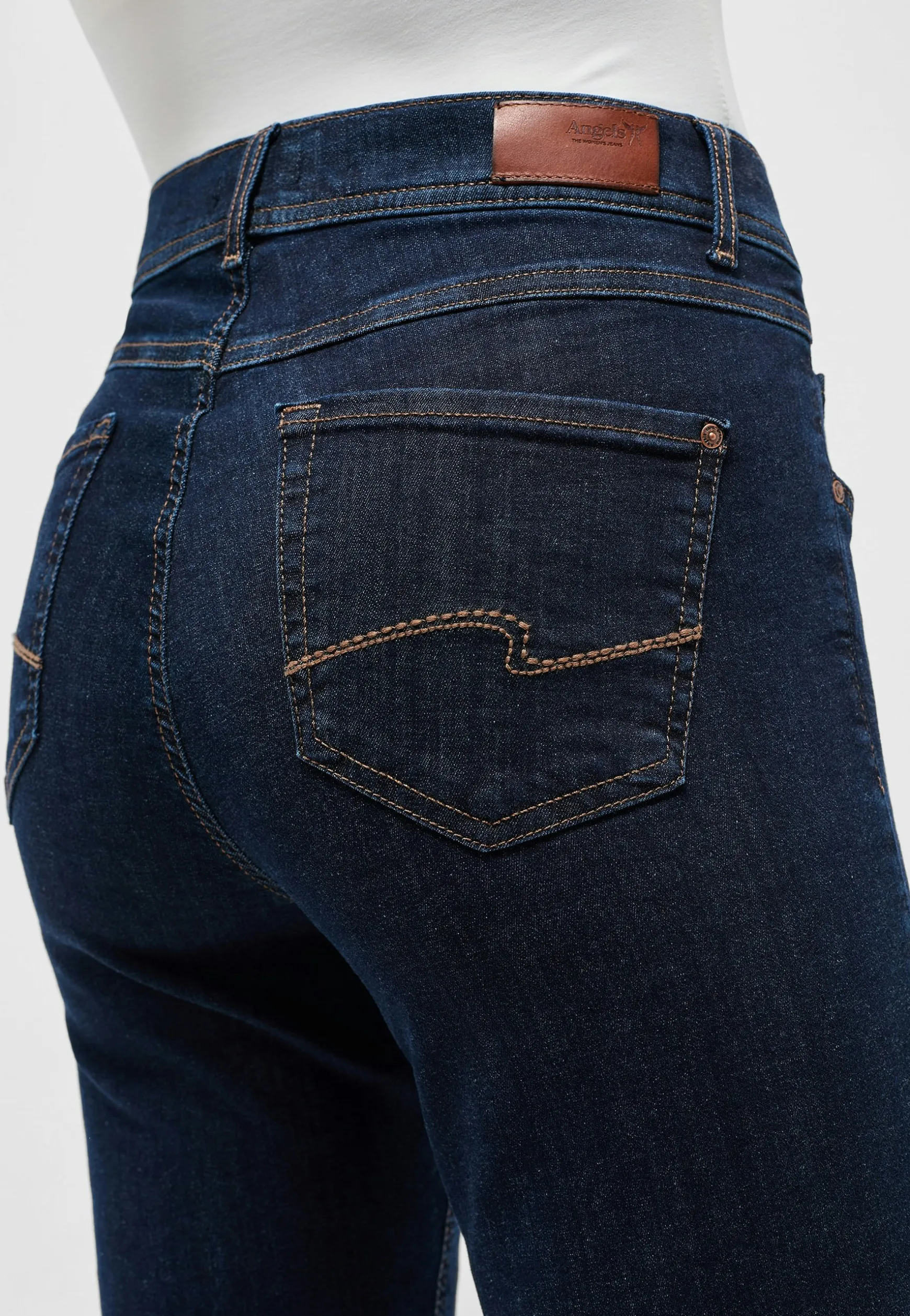 Jeans Ornella with power stretch denim