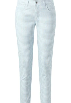 Ornella with houndstooth pattern