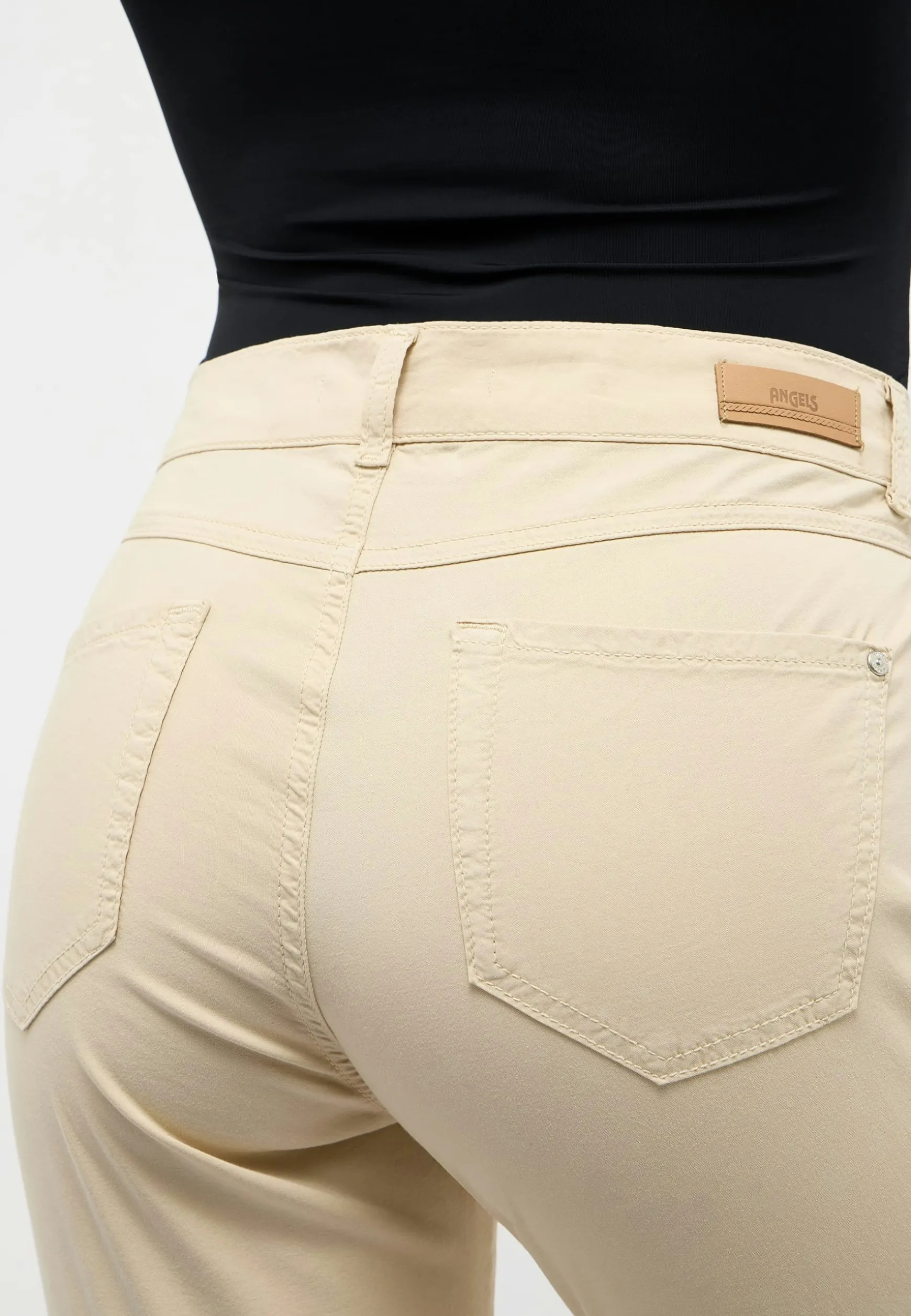 Pants Cici Crop Slit in solid design
