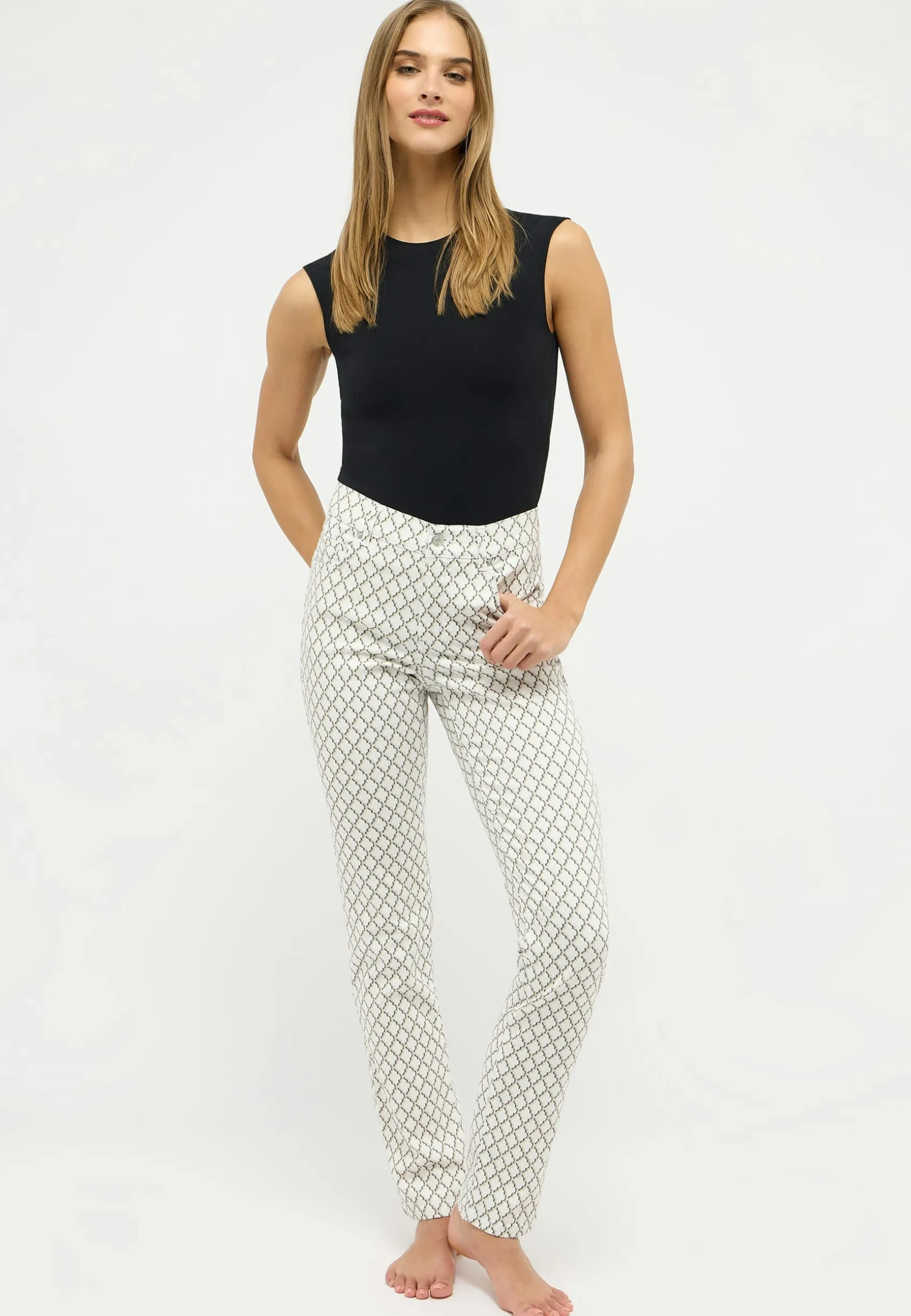 Pants Cici with graphic print