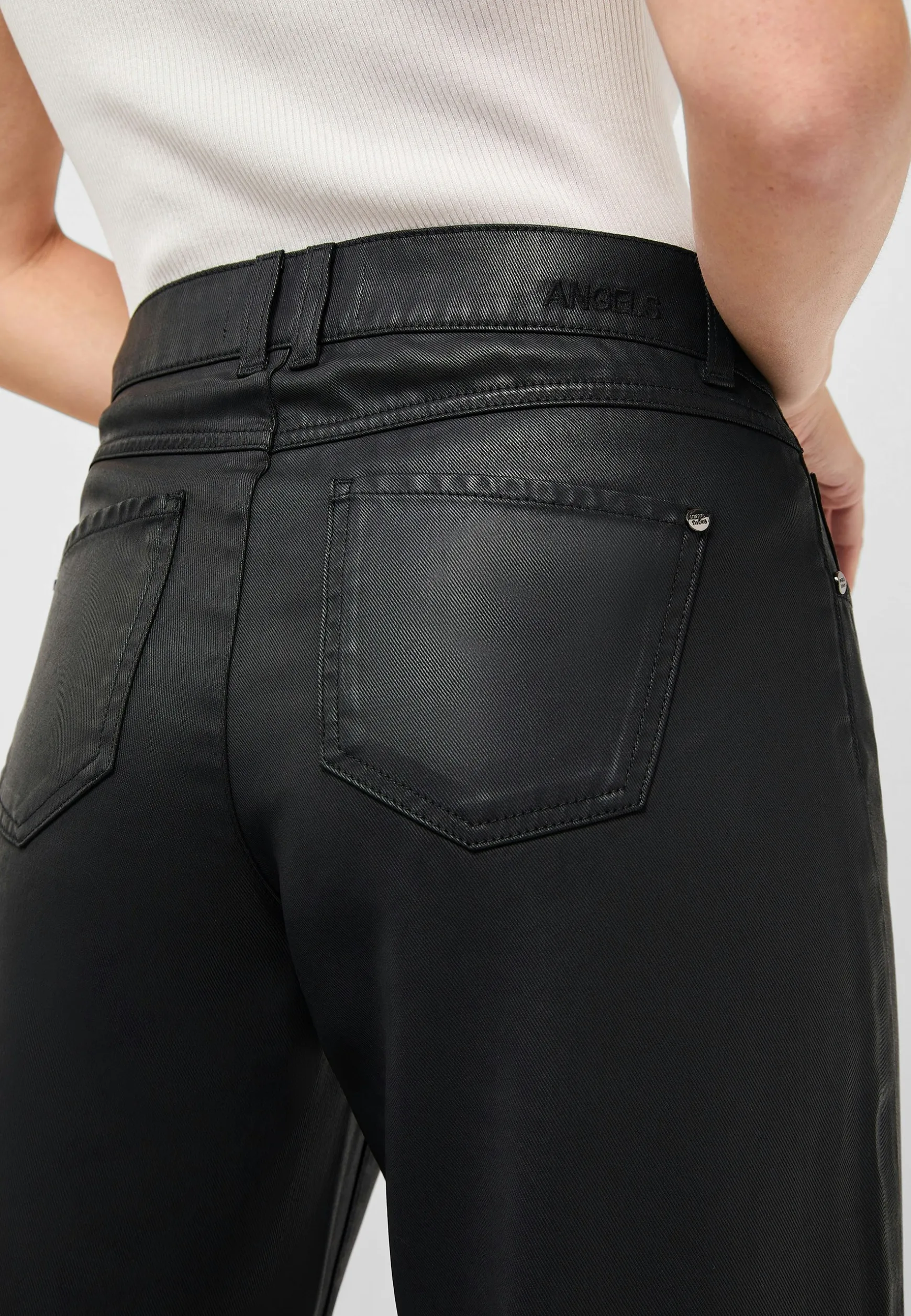 Pants Linn with smooth coating