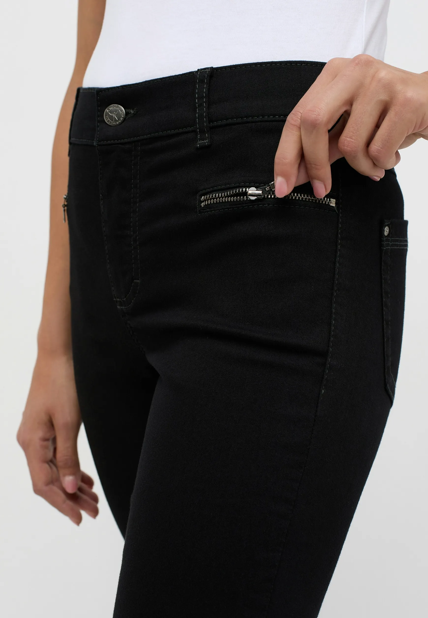 Pants Malu Zip with clean super stretch denim