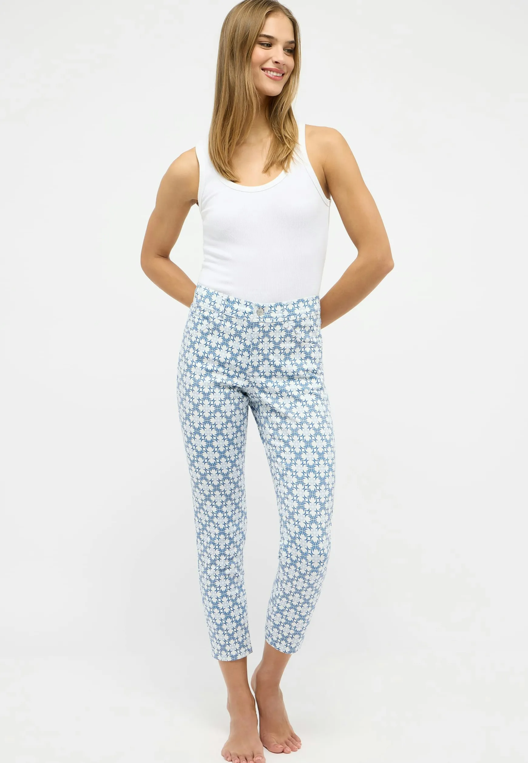 Pants Ornella with floral print