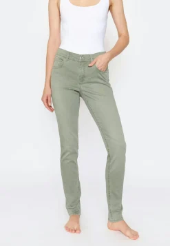 Skinny jeans with organic cotton
