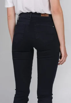 Skinny jeans with solid-colored design