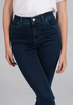 Skinny Jeans with sporty denim