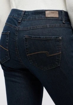 Skinny Jeans with sporty denim