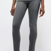 Skinny jeans with used wash