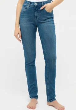 Skinny jeans with used wash
