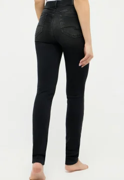 Skinny jeans with used wash