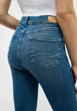 Skinny jeans with used wash