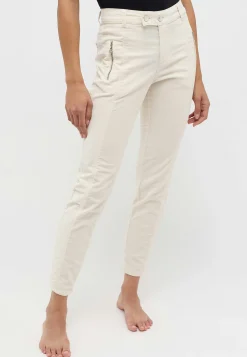Slim pants in velvet fabric